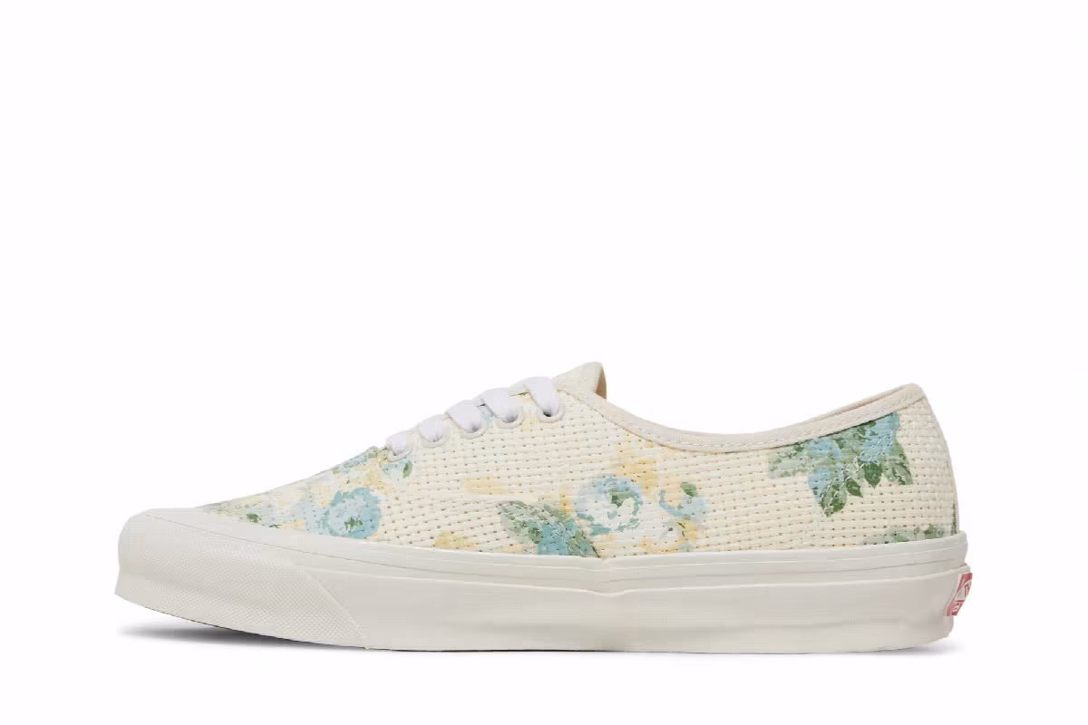 Kith x Vans OG Authentic LX Vintage Roses, view 4