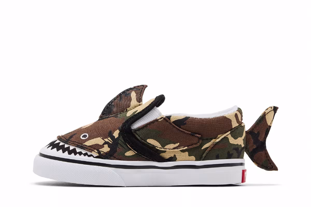 Vans Slip-On V Toddler Camo Shark, view 4