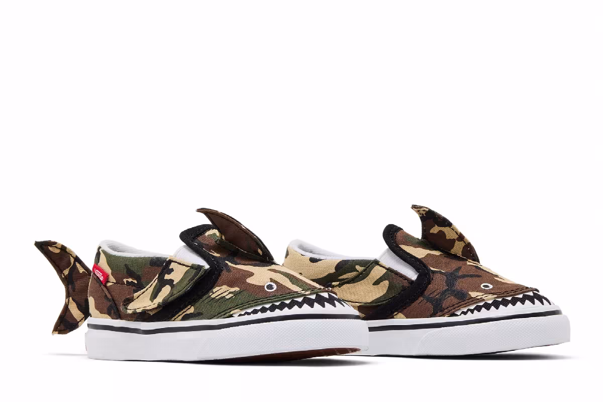Vans Slip-On V Toddler Camo Shark, view 9