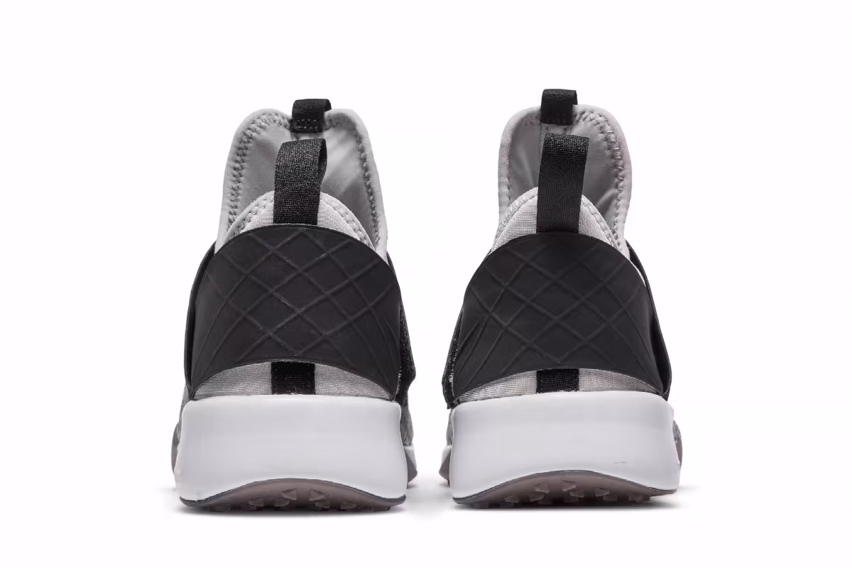 Nike Women's Air Zoom Strong White Black, view 7