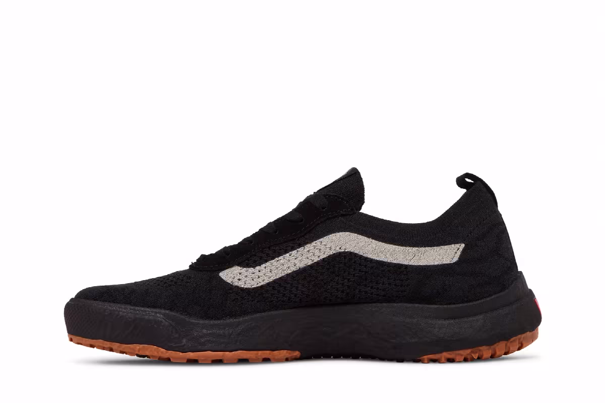 Vans UltraRange VR3 Black Gum, view 4