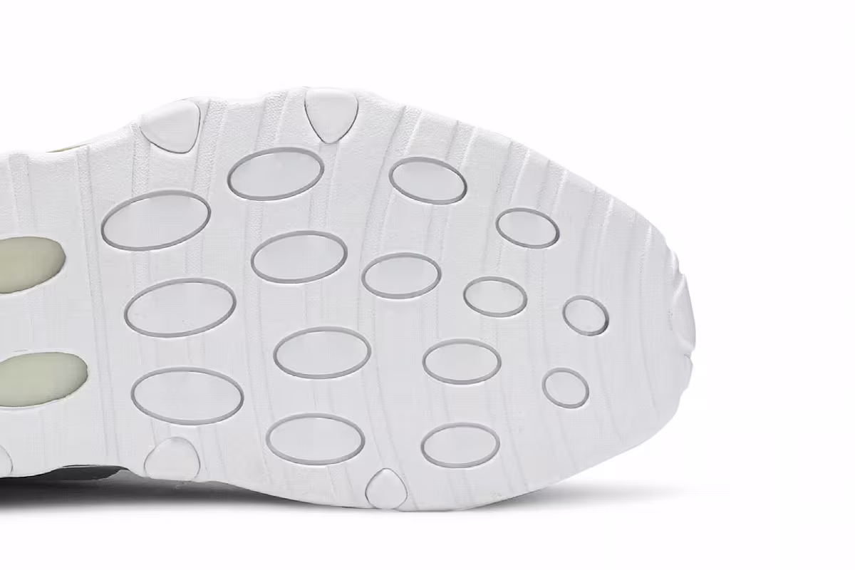 Nike Air Max Uptempo Triple White, view 6
