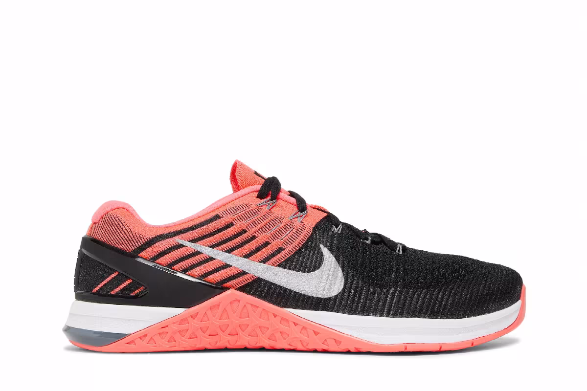 Nike Women's Metcon DSX Flyknit, view 2