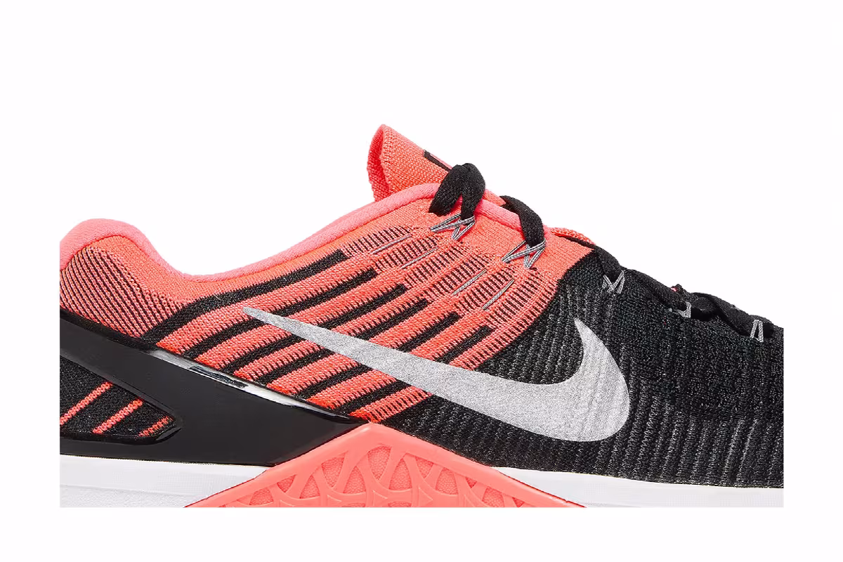 Nike Women's Metcon DSX Flyknit, view 3