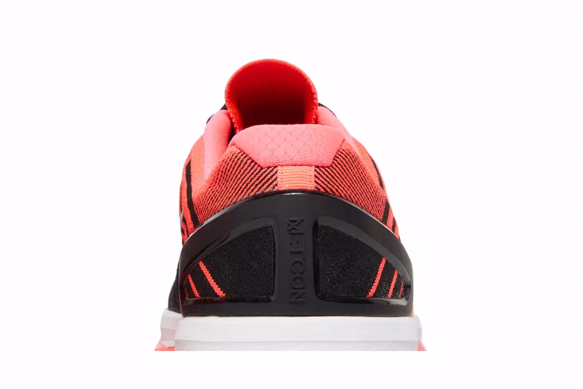 Nike Women's Metcon DSX Flyknit, view 8