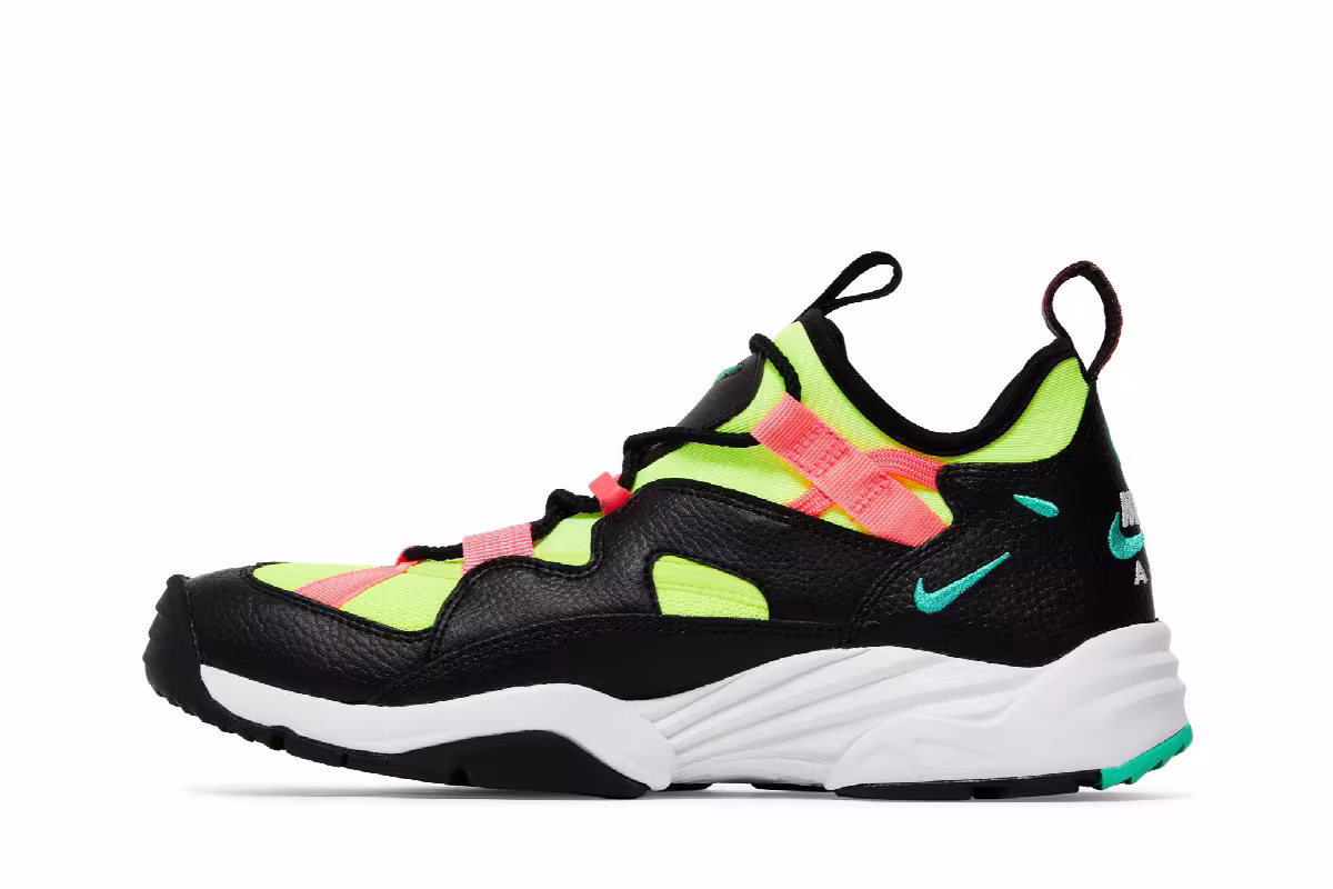 Nike Air Scream LWP Black Menta Pink, view 4