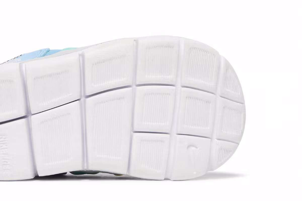 Nike Dynamo Free TD Rainbow, view 6