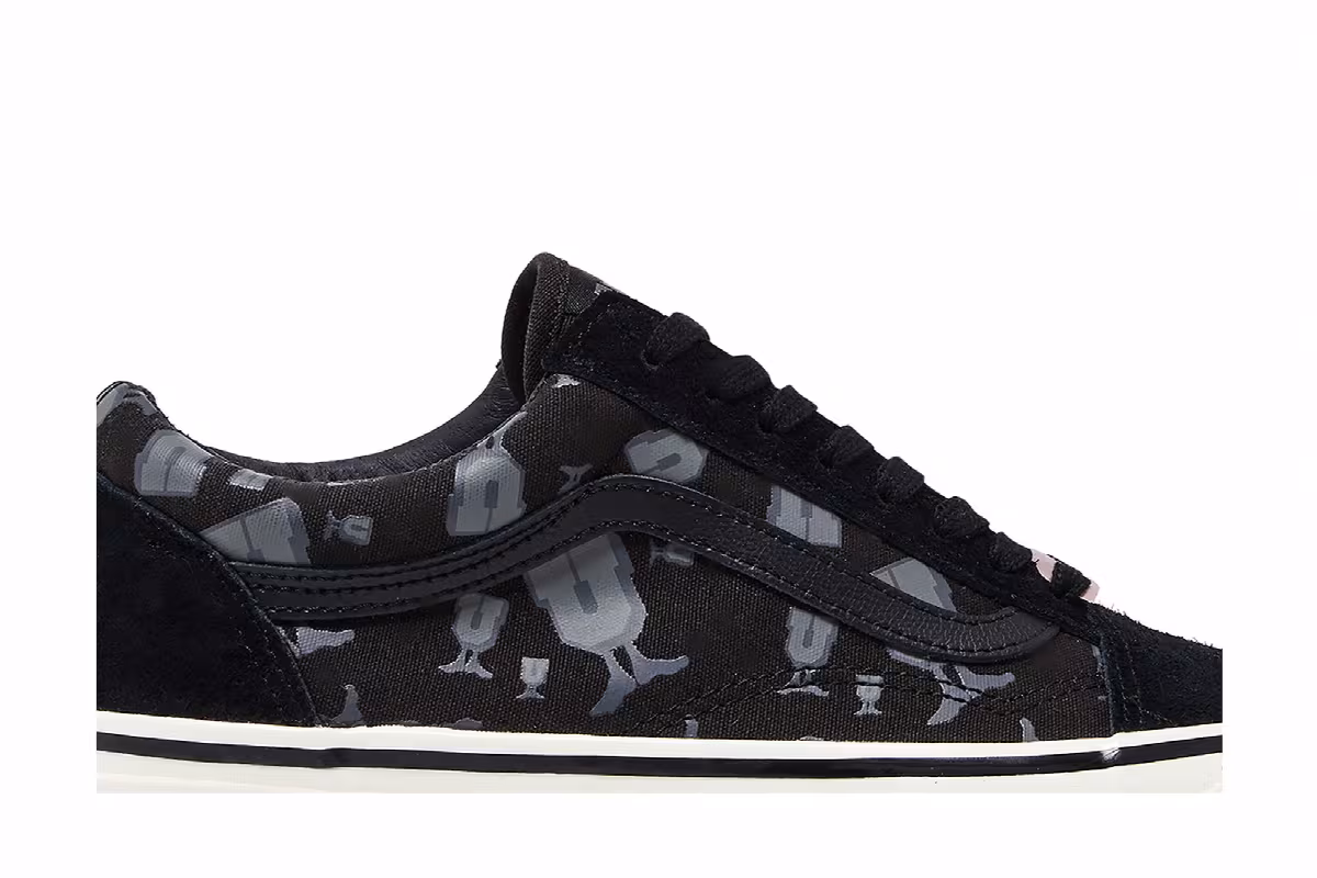 Undefeated x Vans OG Old Skool LX U-Man - Dark Shadow, view 3