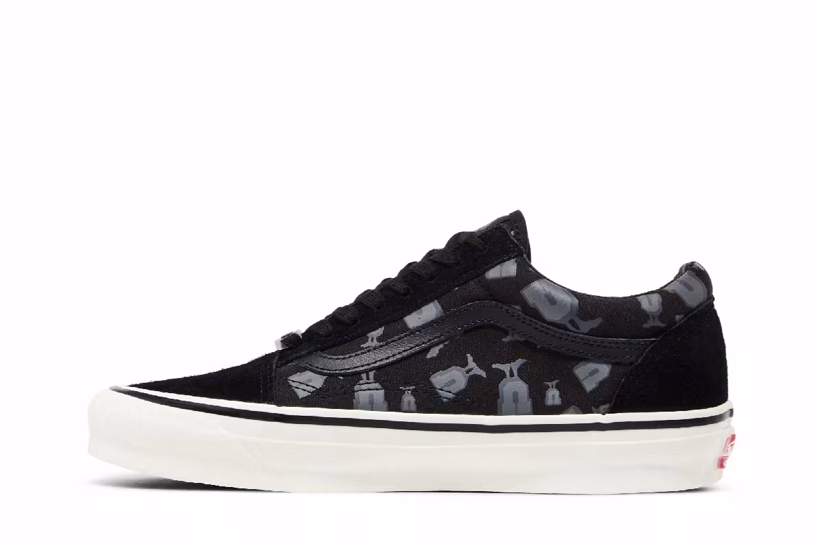Undefeated x Vans OG Old Skool LX U-Man - Dark Shadow, view 4
