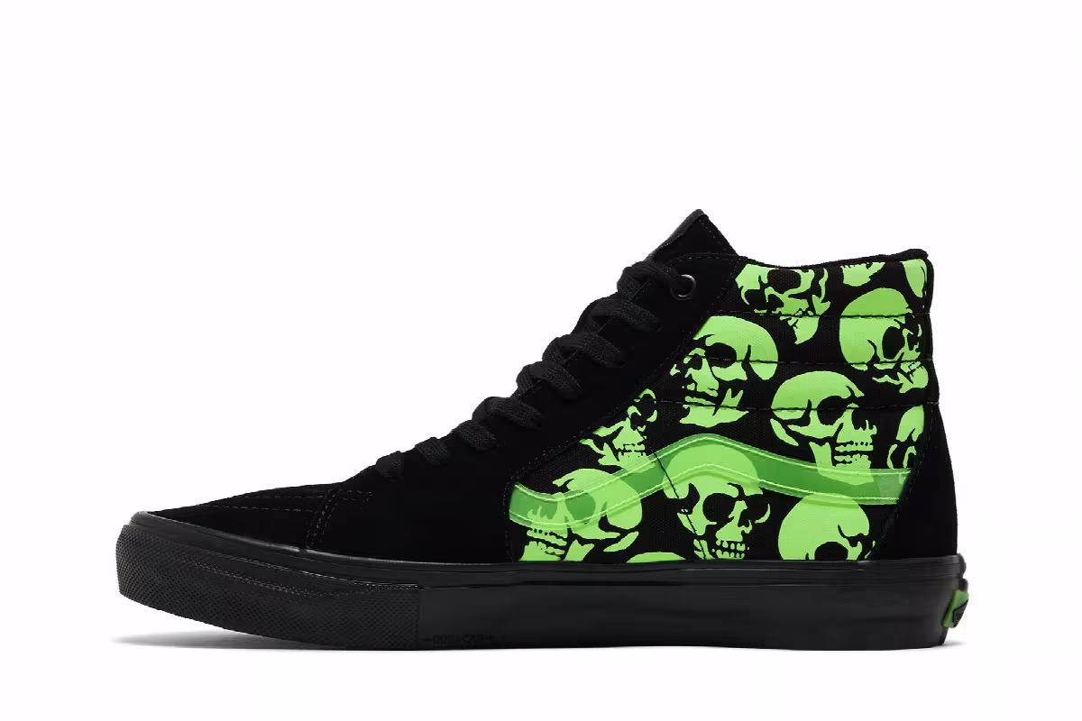 Vans Skate Sk8-Hi Glow Skulls, view 4