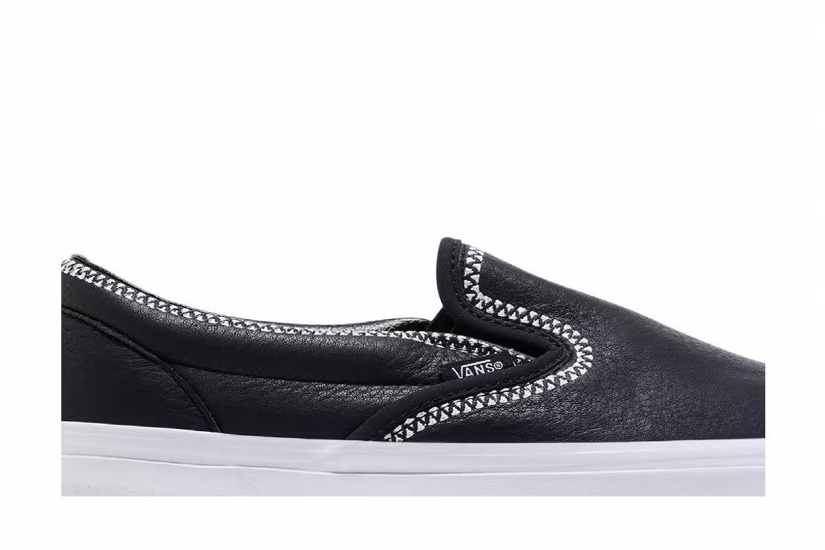 White Mountaineering x Vans Classic Slip-On 98 DX Black White, view 3