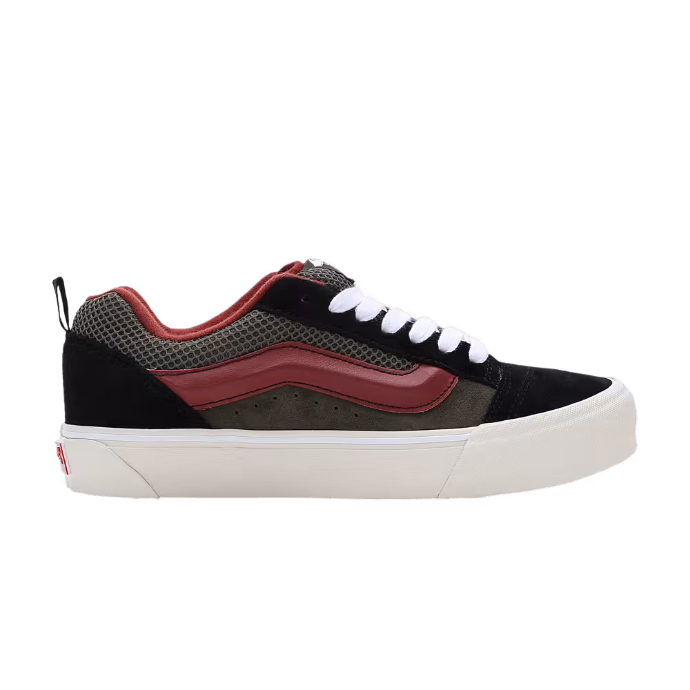 Vans Knu-Skool VLT LX Devils Details - Kalamata