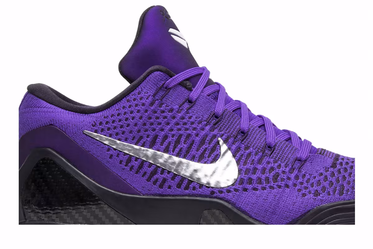 Nike Kobe 9 Elite Low Moonwalker, view 3