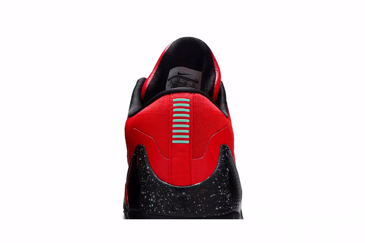 Nike Kobe 9 Elite Low University Red, view 8