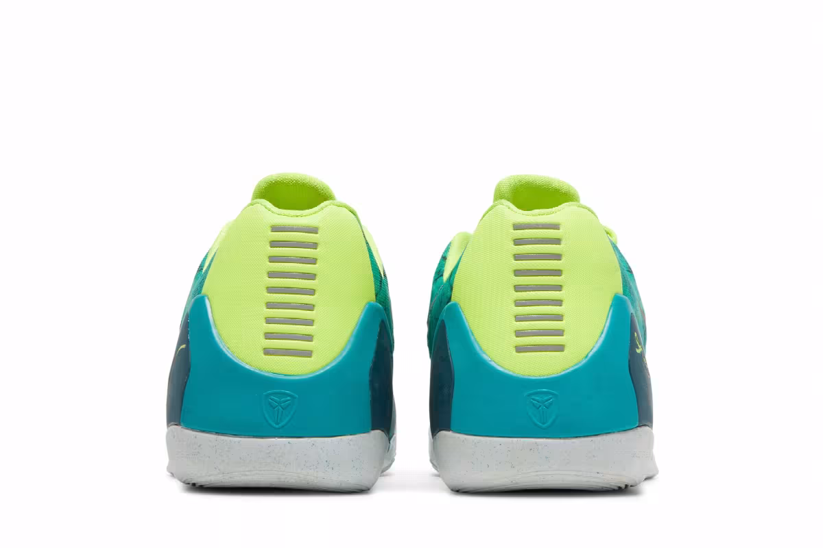 Nike Kobe 9 EM Easter, view 7
