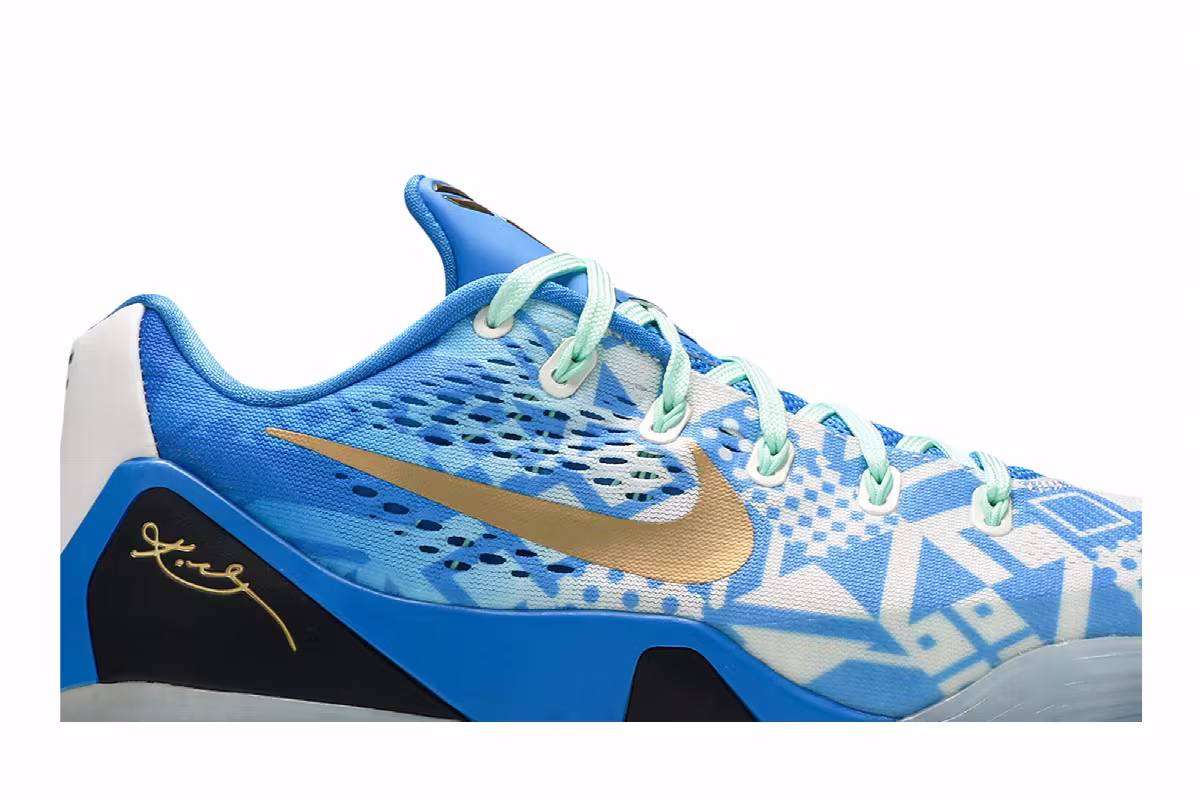 Nike Kobe 9 EM Hyper Cobalt, view 3