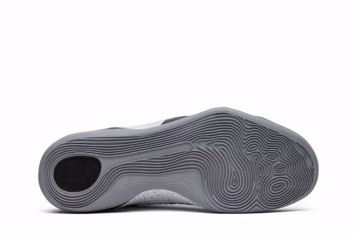 Nike Kobe 9 Elite Low Beethoven, view 5