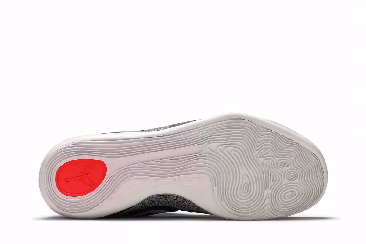 Nike Kobe 9 EM Laser Crimson, view 5