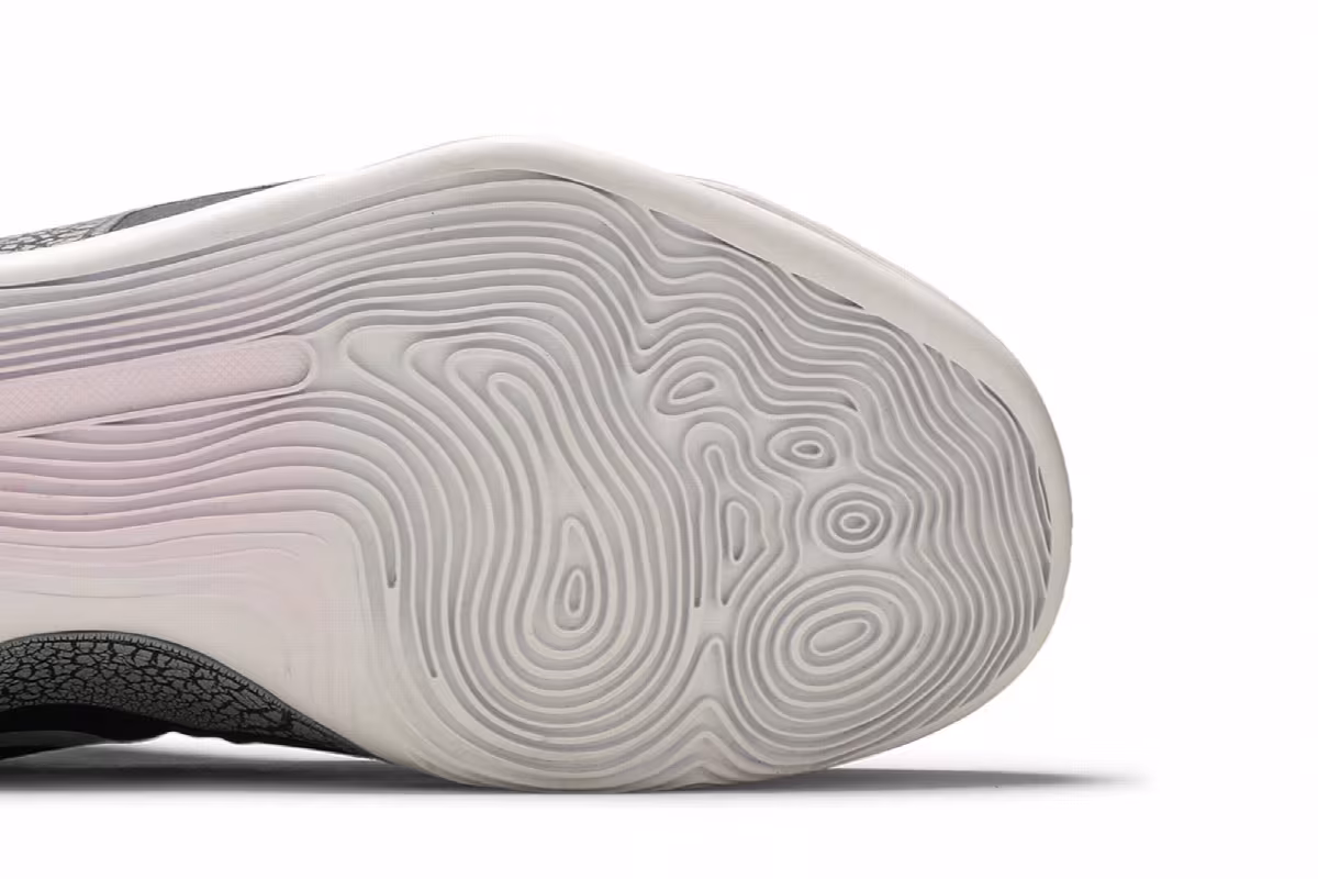 Nike Kobe 9 EM Laser Crimson, view 6