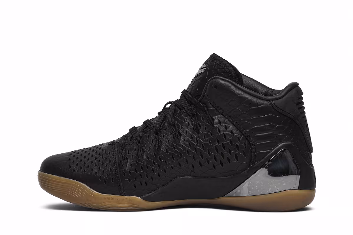 Nike Kobe 9 Mid EXT QS Snakeskin, view 4