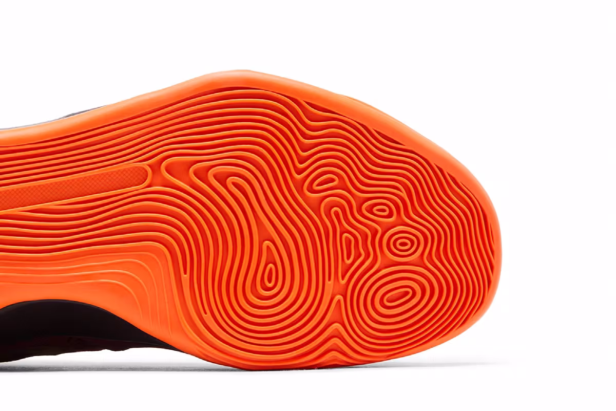 Nike Kobe 9 EM Deep Garnet, view 6