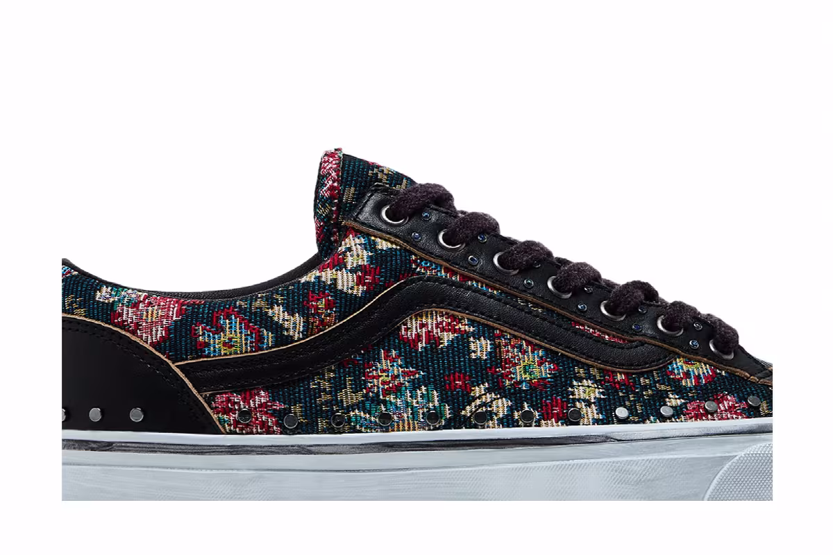 Vans Old Skool 36 Vibram Black Floral, view 3