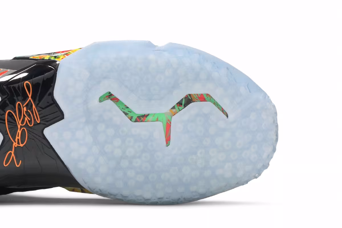 Nike LeBron 11 Everglades, view 6