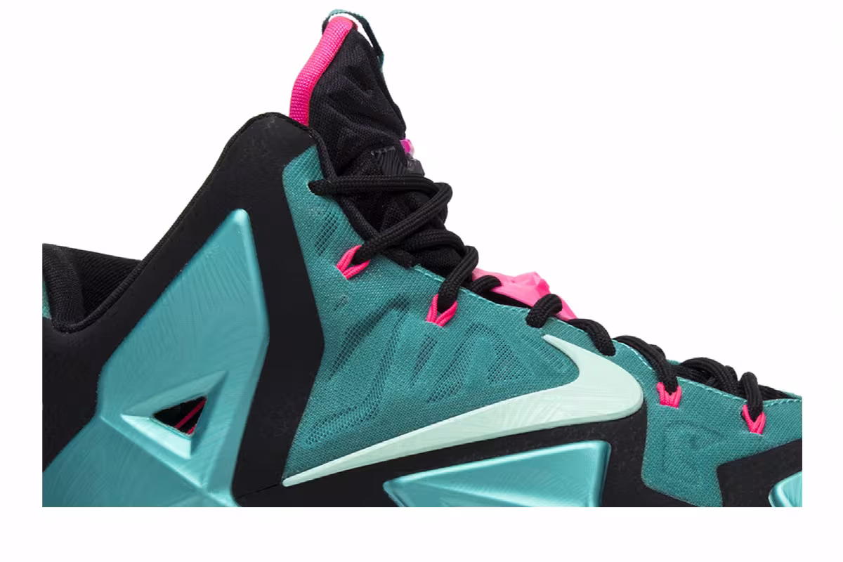 Nike LeBron 11 South Beach, view 3