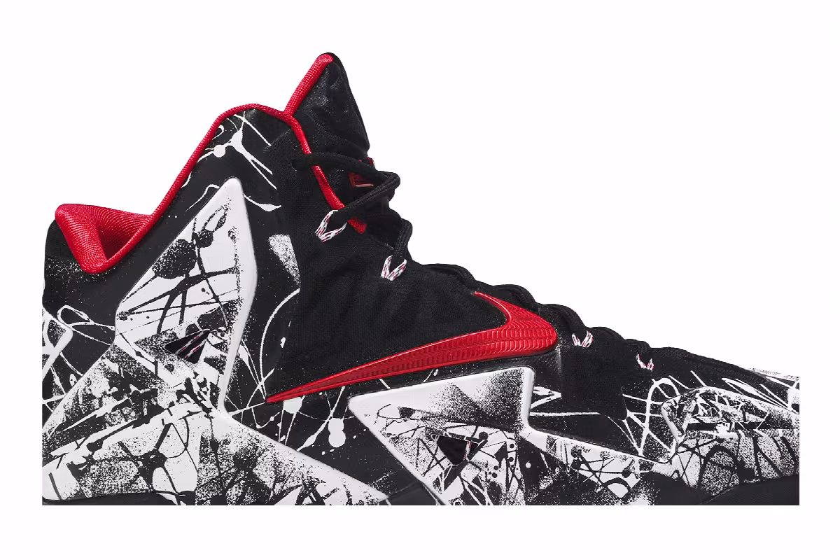 Nike LeBron 11 Graffiti, view 3