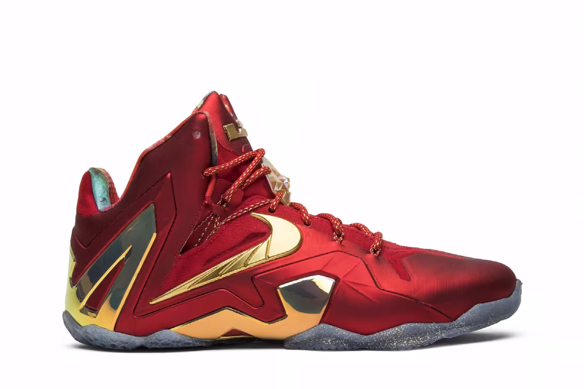 Nike LeBron 11 Elite SE Championship, view 2
