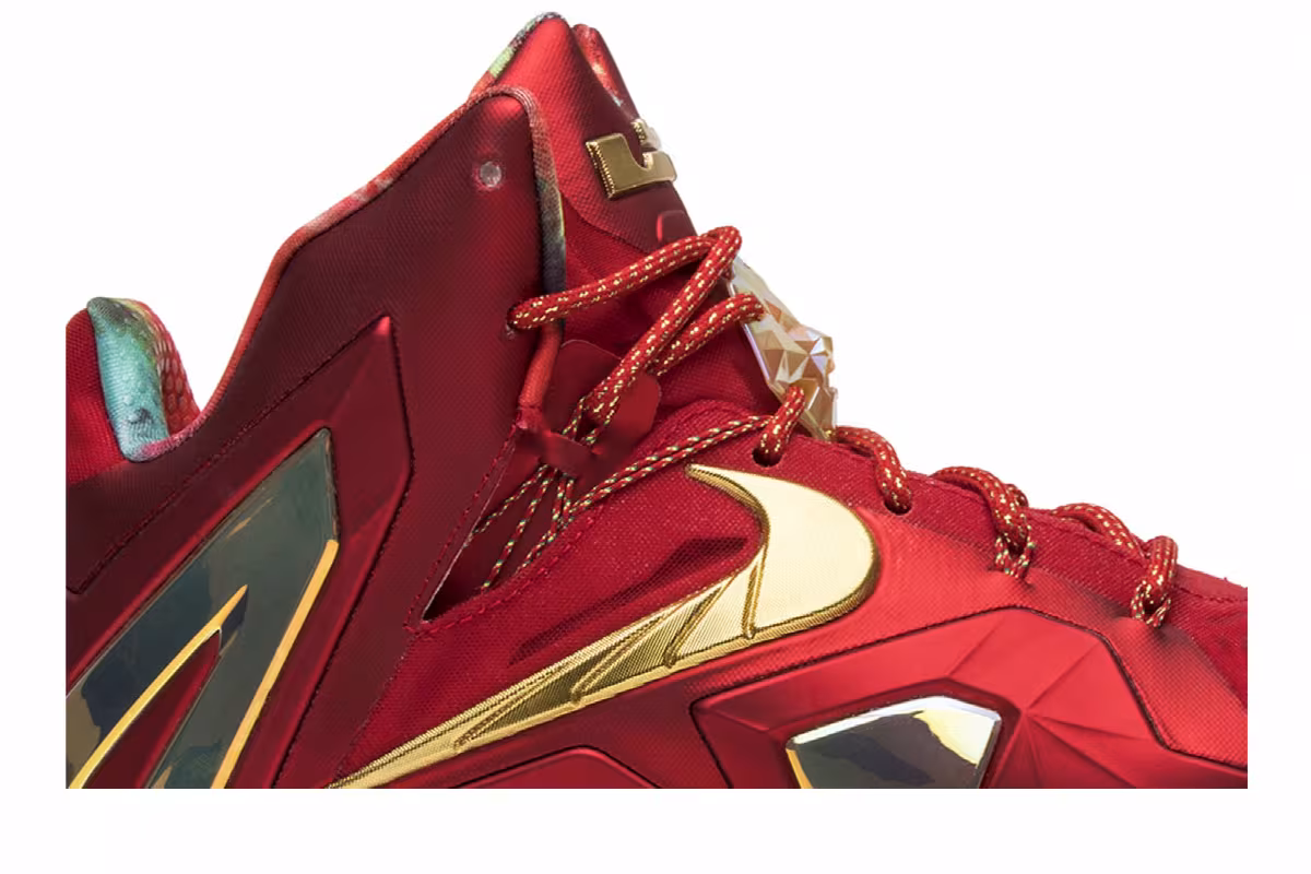 Nike LeBron 11 Elite SE Championship, view 3