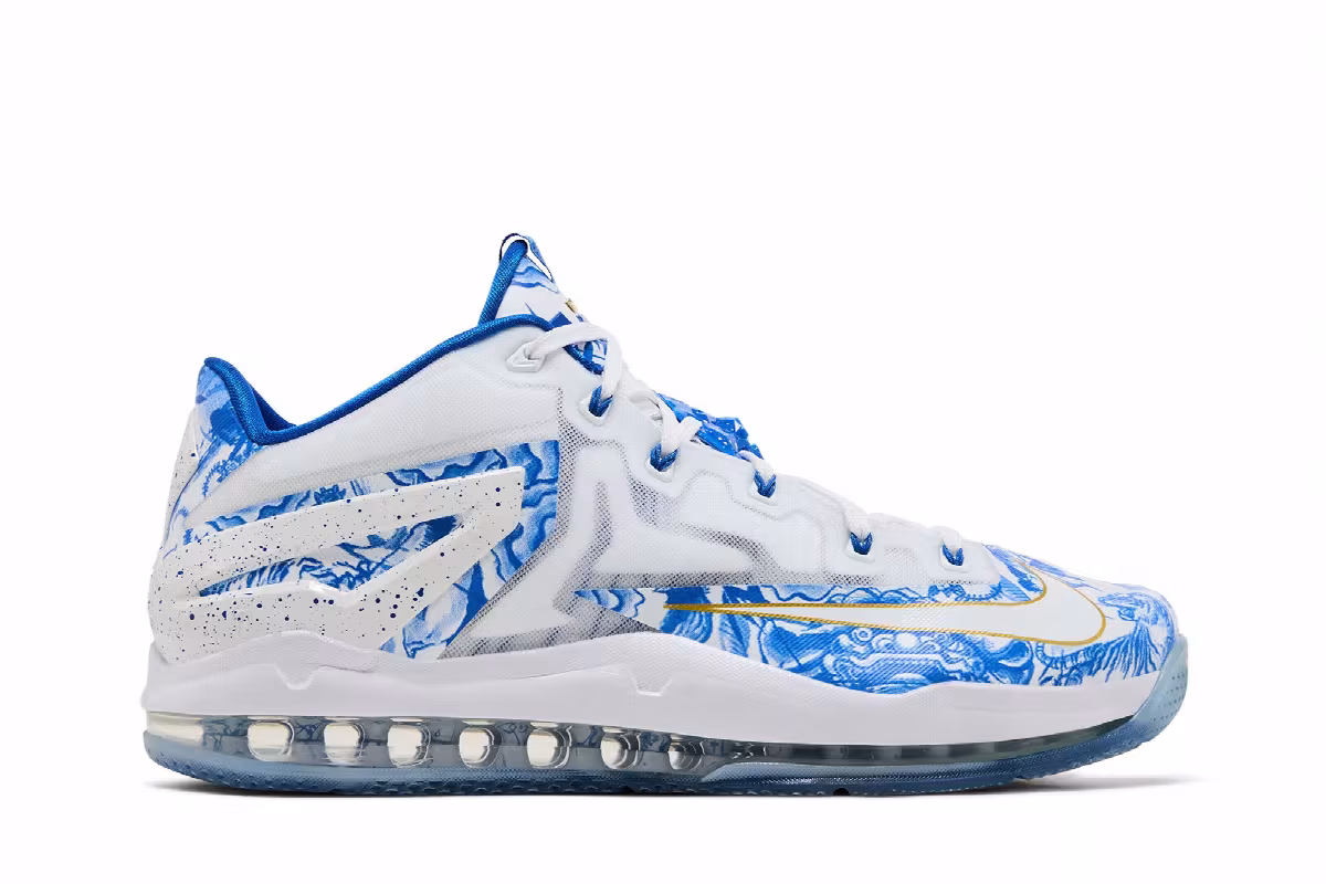 Nike Max LeBron 11 Low Ch Pack China, view 2
