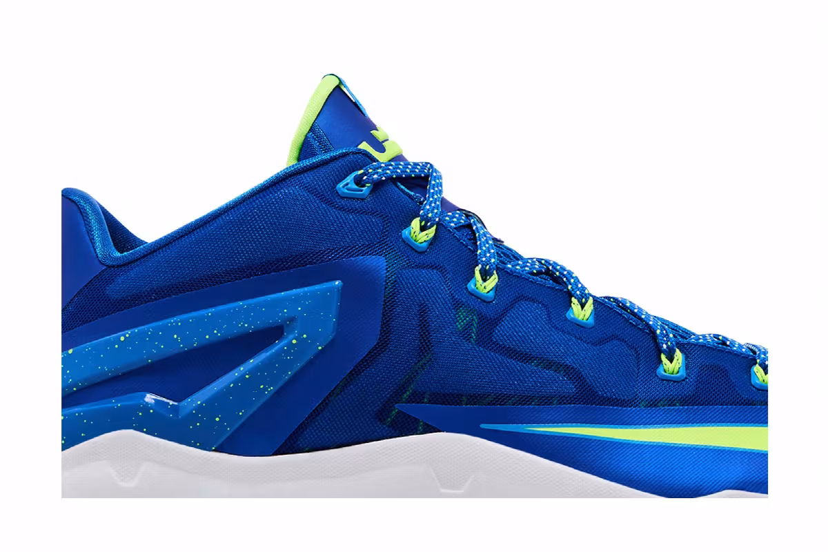Nike Max LeBron 11 Low Sprite, view 3