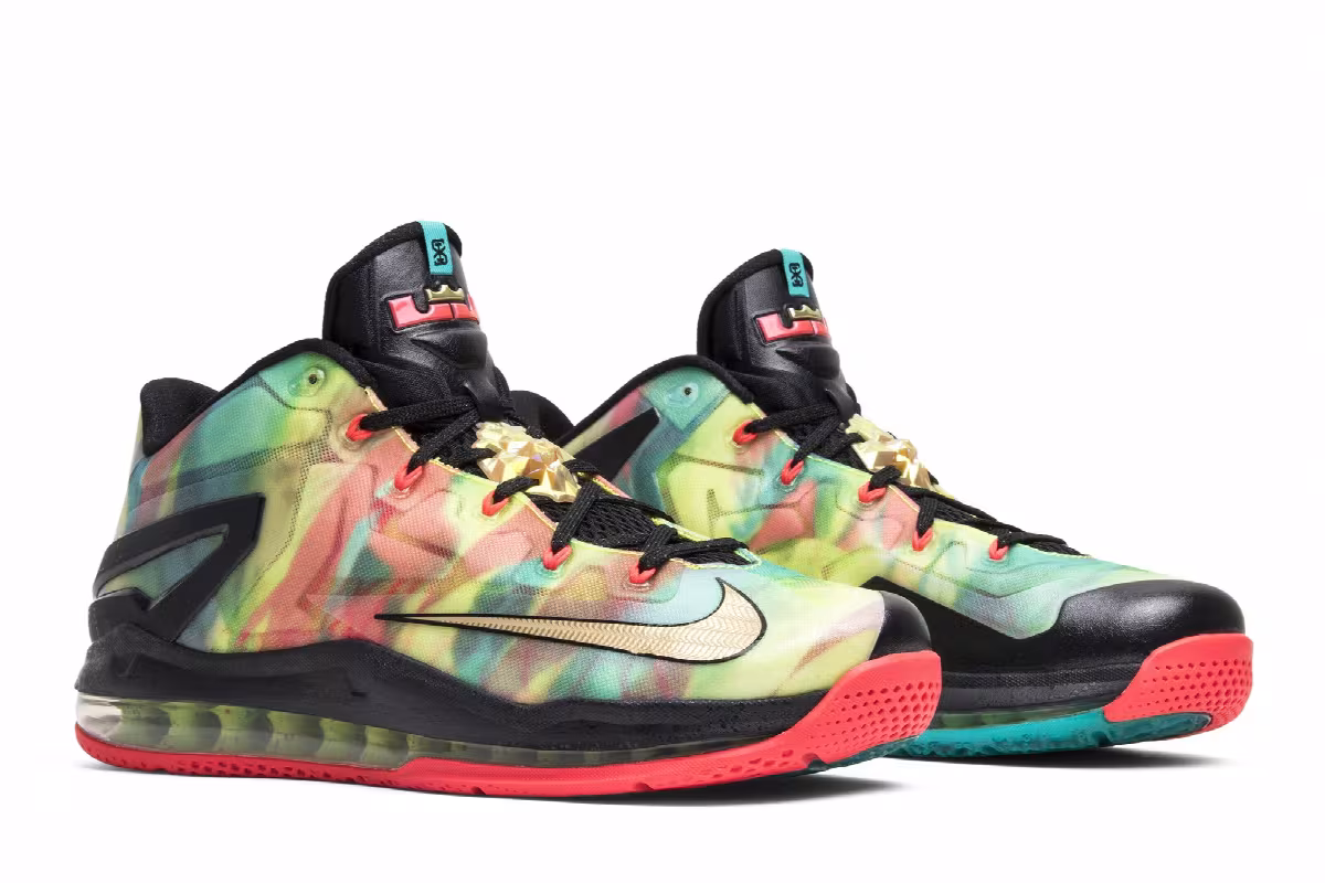 Nike Max LeBron 11 Low SE Multi-Color, view 9