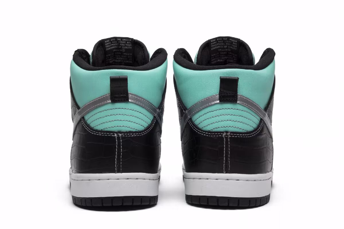 Diamond Supply Co. x Nike Dunk High Premium SB Tiffany, view 7
