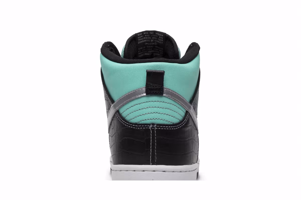 Diamond Supply Co. x Nike Dunk High Premium SB Tiffany, view 8