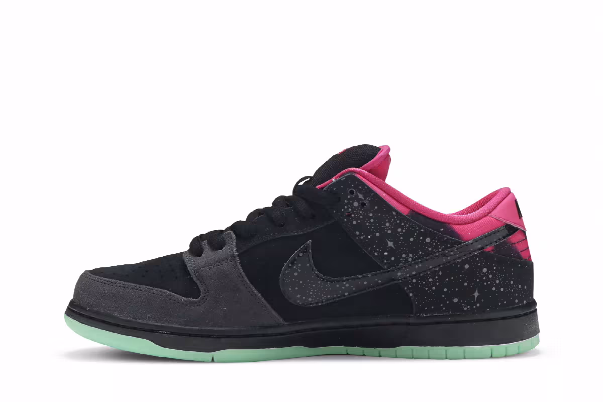 Premier x Nike Dunk Low Premium SB AE QS Northern Lights, view 4