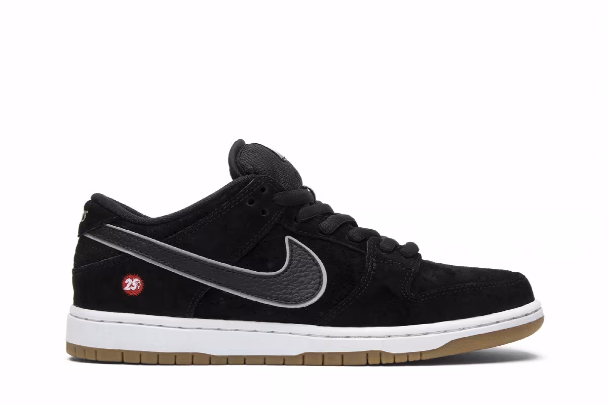 Nike Dunk Low Premium SB Quartersnacks, view 2