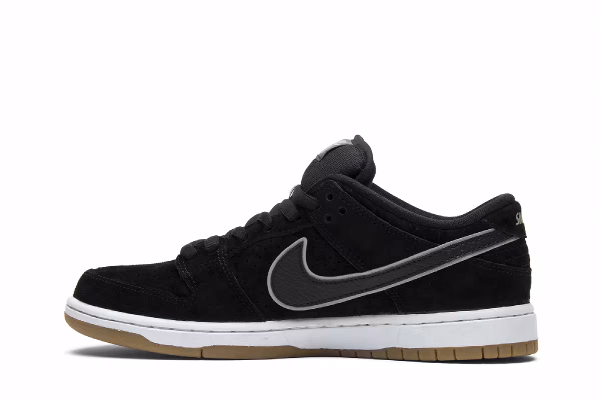 Nike Dunk Low Premium SB Quartersnacks, view 4