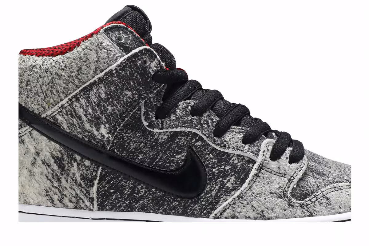 Nike Dunk High Premium SB Salt Stain, view 3