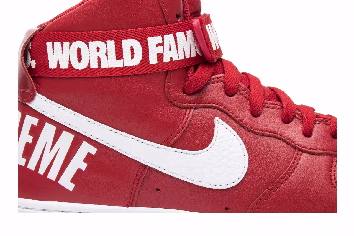 Supreme x Nike Air Force 1 High SP Red, view 3