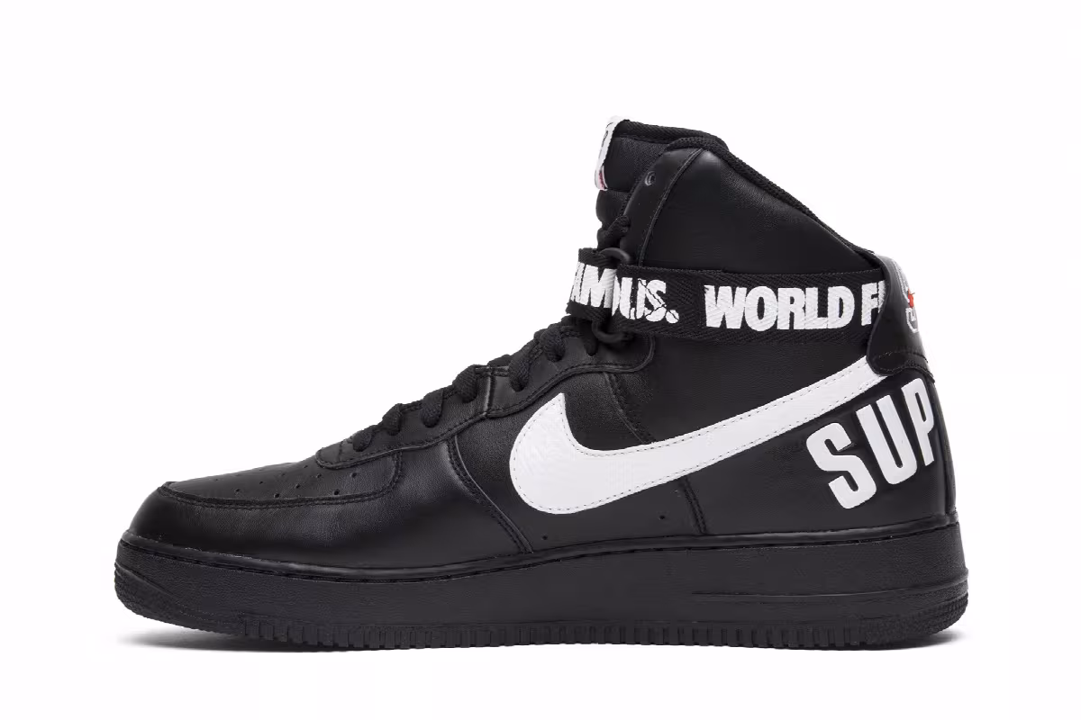 Supreme x Nike Air Force 1 High SP Black, view 4