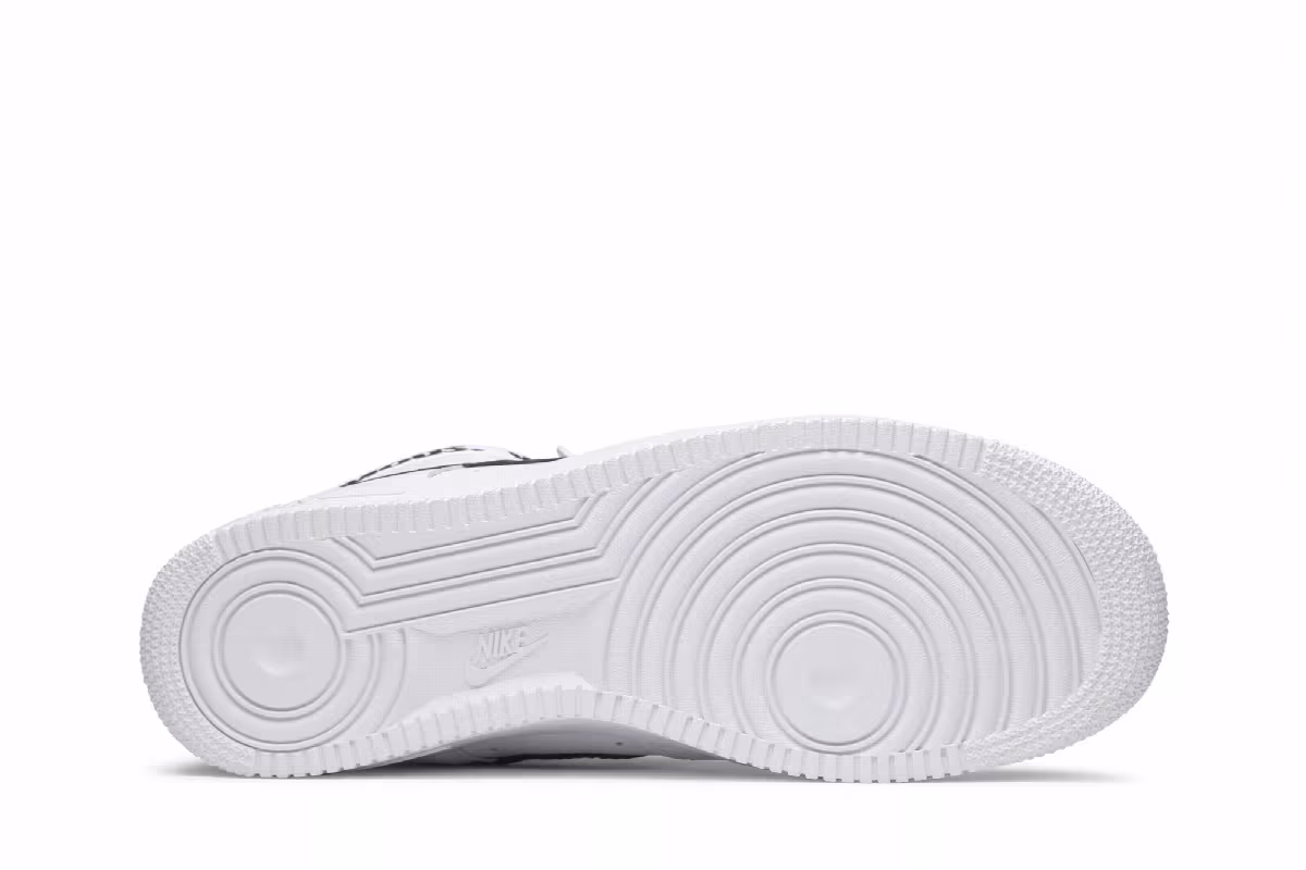 Supreme x Nike Air Force 1 High Supreme White, view 5