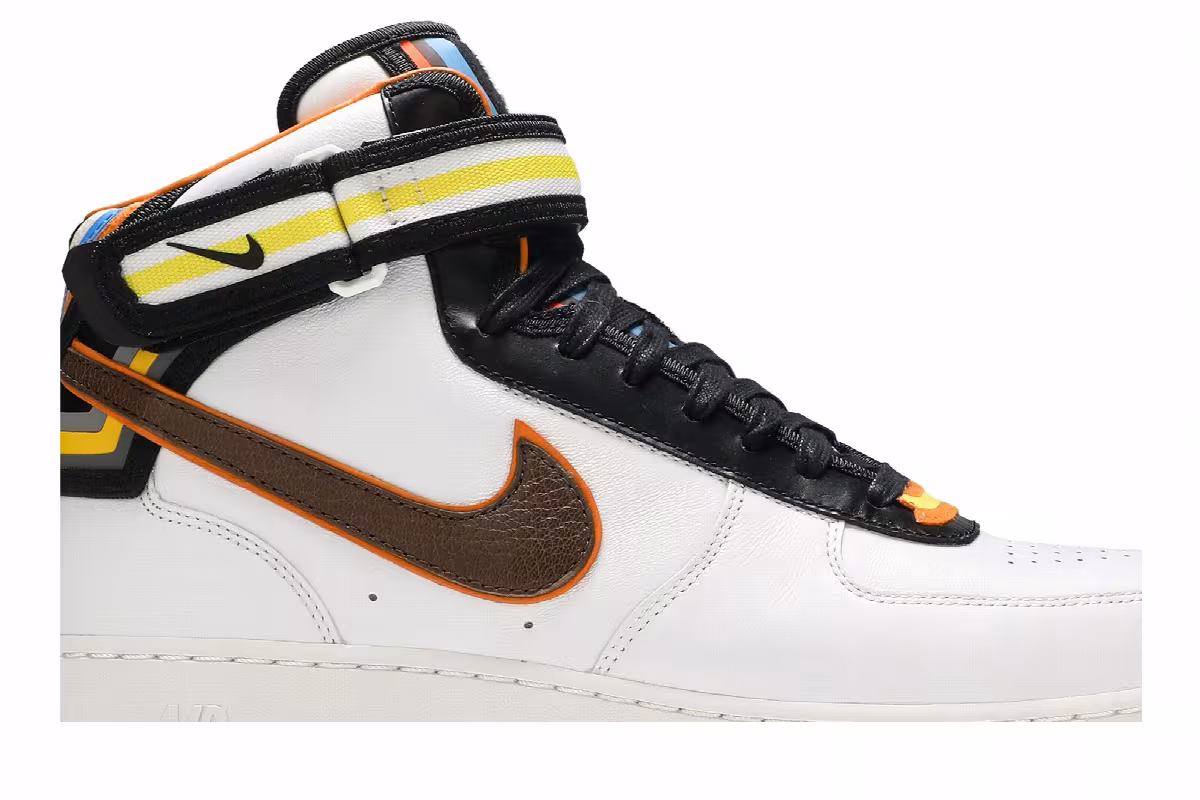 Riccardo Tisci x Nike Air Force 1 Mid SP White Brown, view 3