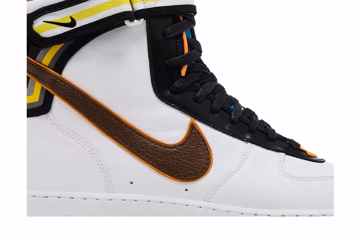 Riccardo Tisci x Nike Air Force 1 High SP White Baroque Brown, view 3