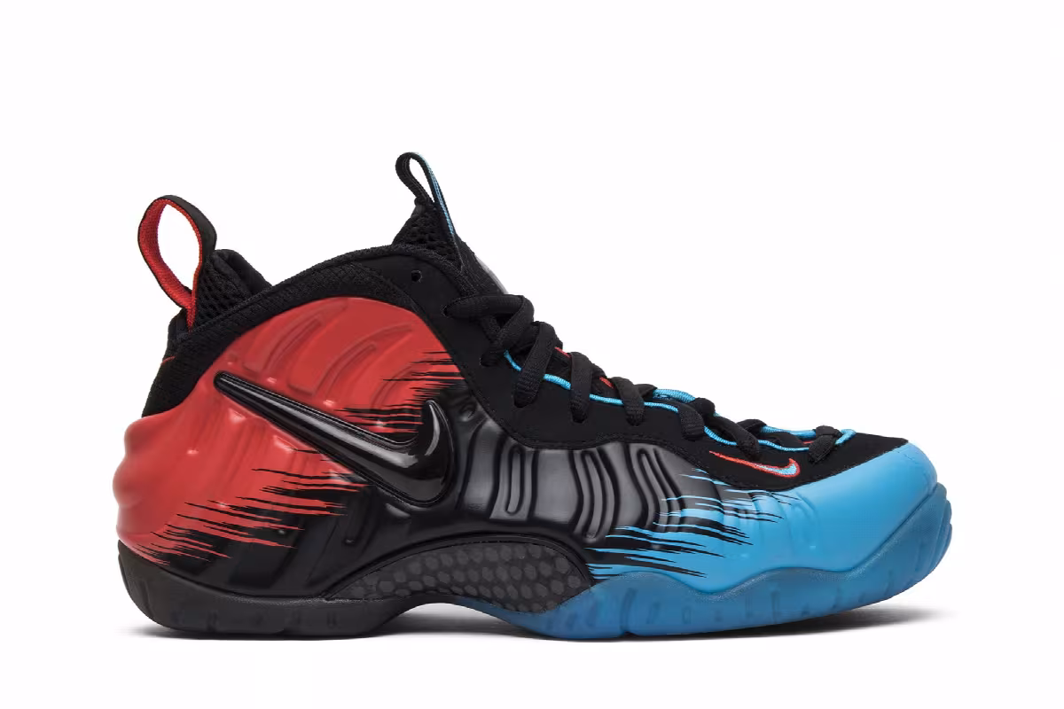 Nike Air Foamposite Pro Spider-Man, view 2