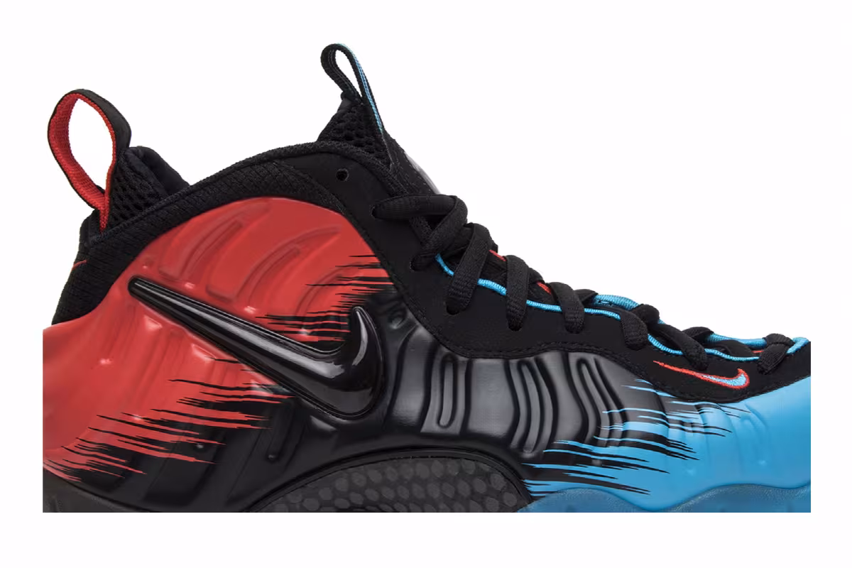 Nike Air Foamposite Pro Spider-Man, view 3