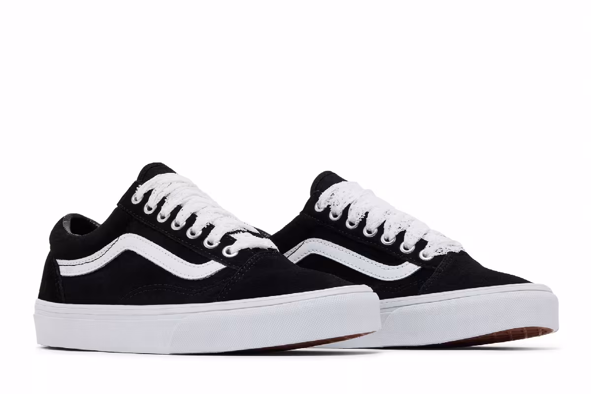 Vans Women's Old Skool Pop Lace - Black, view 9