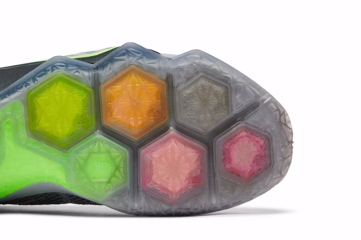 Nike LeBron 12 Dunkman, view 6