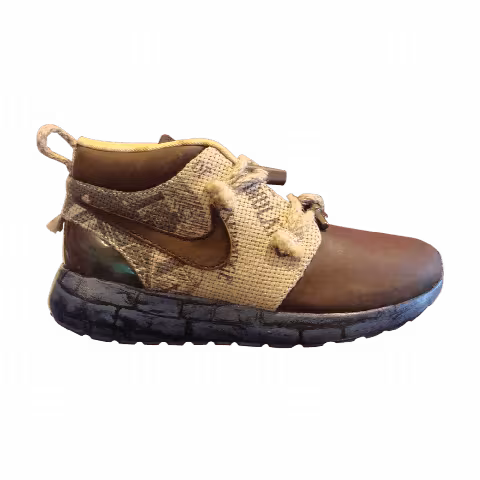 Nike Roshe Run Trollstrike GS 'Boxtrolls'